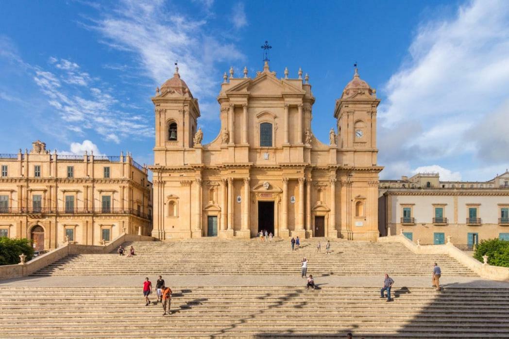 Casa Vico Lepre Villa Noto Eksteriør bilde